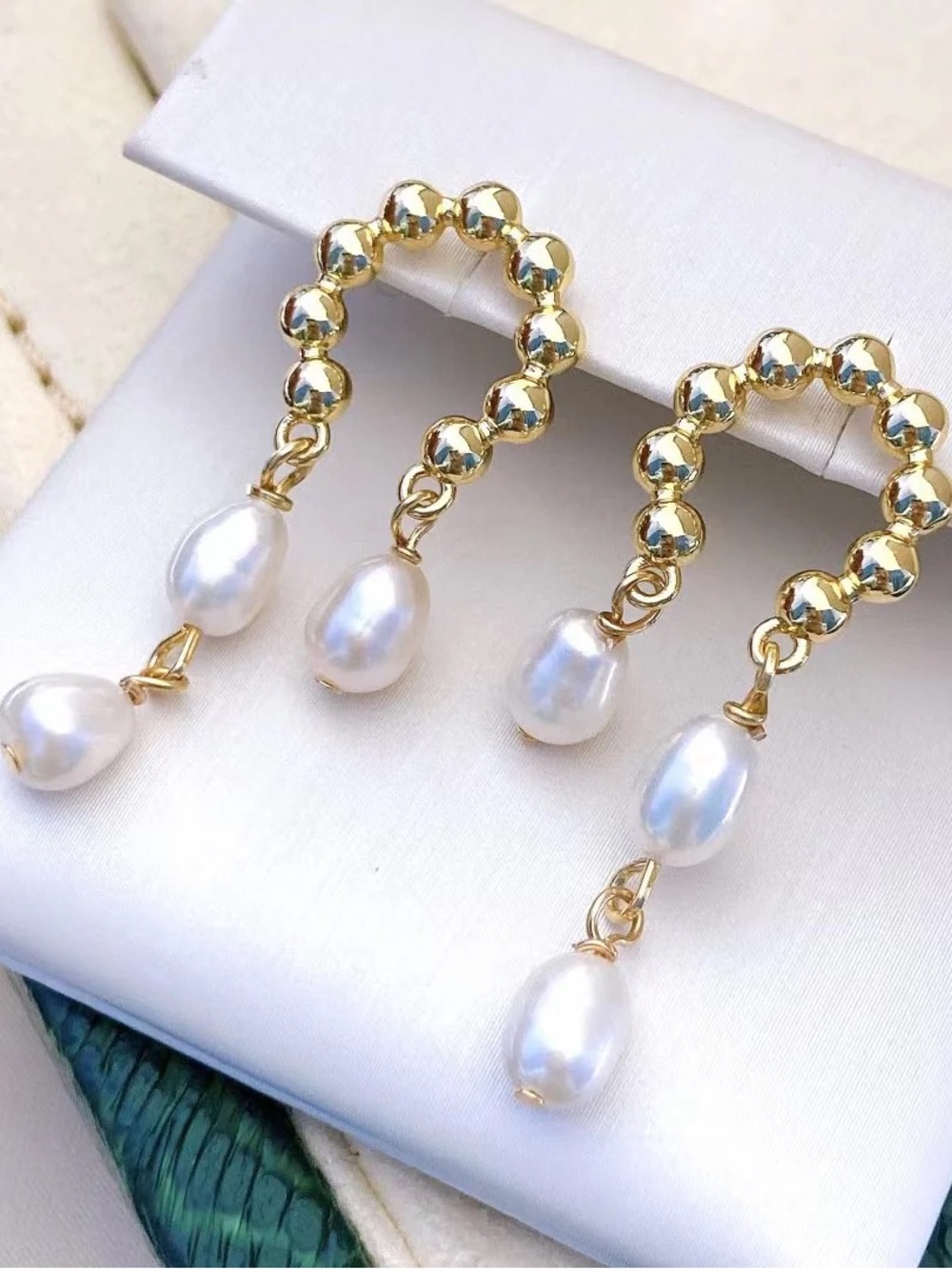 Pearl Drop Earrings